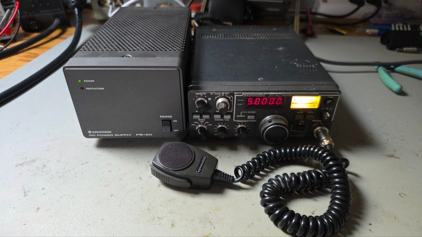 Vintage Kenwood TR-9000 144Mhz All mode + PS-20, Telecommunicatie, Zenders en Ontvangers, Ophalen of Verzenden, Refurbished, Zender en Ontvanger