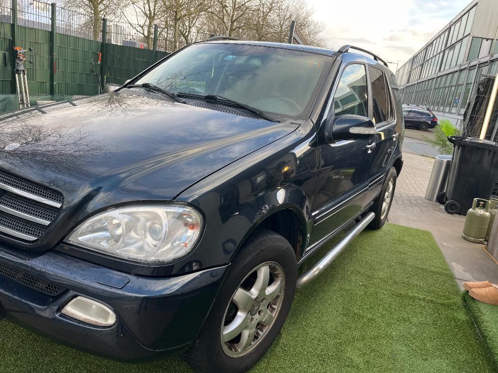 Mercedes ml 500 v8 2002, Autos, Mercedes-Benz, Cuir, Classe M, Achat, Capteur de stationnement