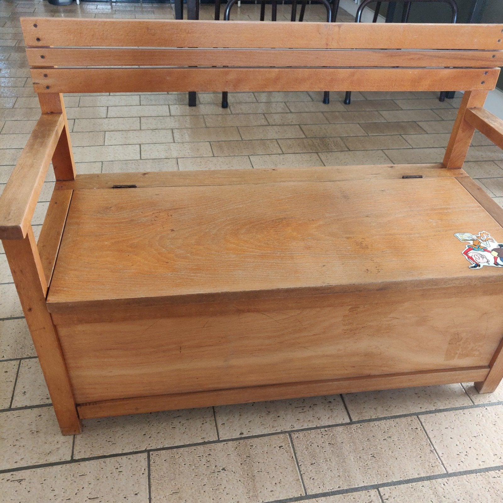 Banc à jouets en bois - boîte de rangement - rétro années 80, Meuble de rangement, Autres marques, Enlèvement, Utilisé