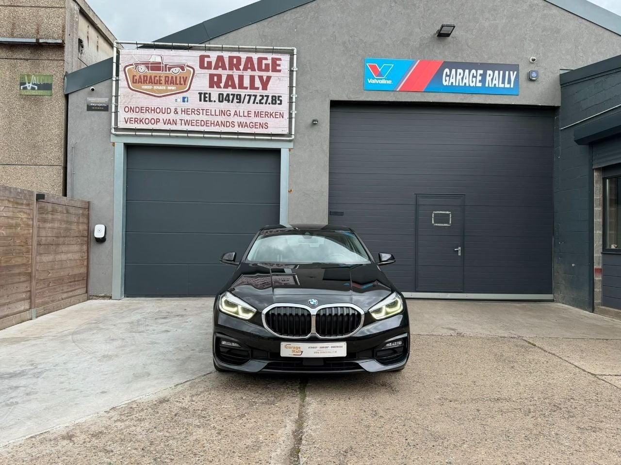BMW 1 Serie 120 5-deurs 120 d xDrive Sport Line, Autos, BMW, Cuir, Alarme, Entreprise, Carnet d'entretien