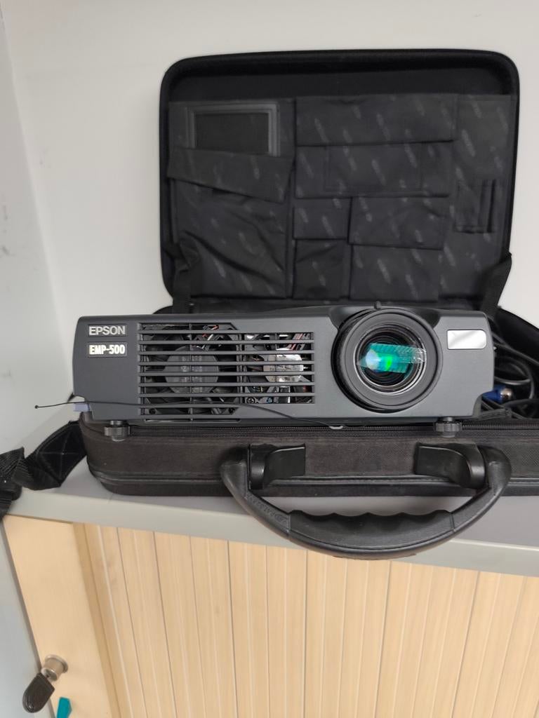 Projector EPSON EMP-500, Ophalen