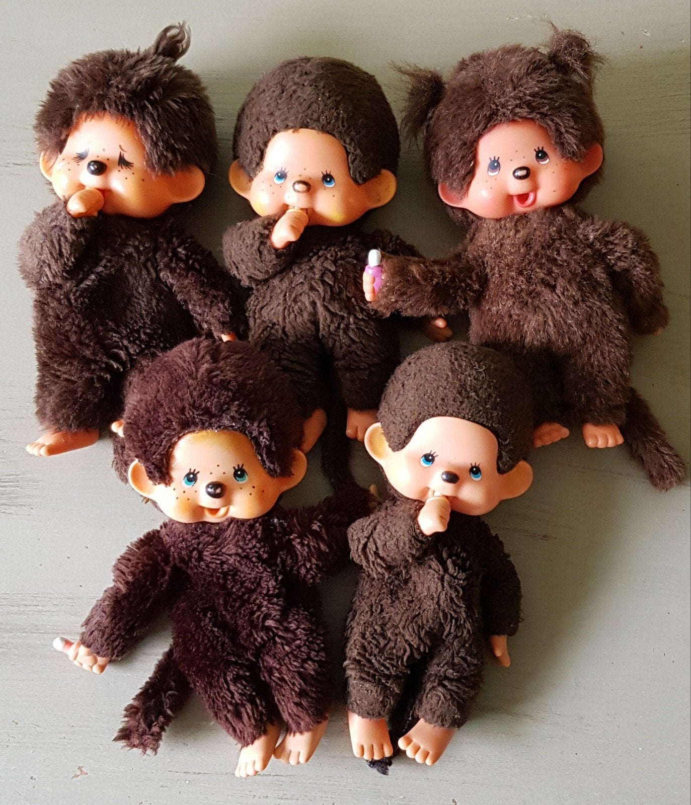 5 Peluches Monchhichi, Envoi, Comme neuf