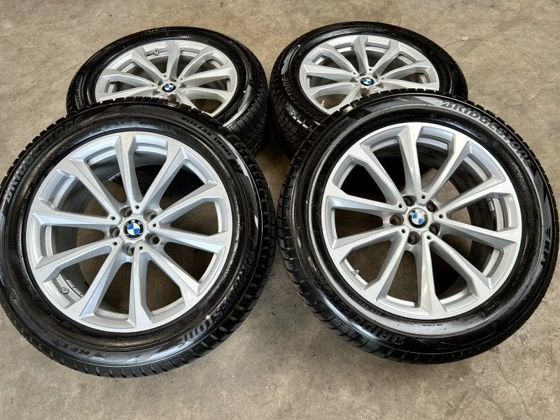 20 inch originele velgen + winterbanden BMW X7 G07 style 750, Autos : Pièces & Accessoires, Pneus et Jantes, Pneus hiver, 255 mm