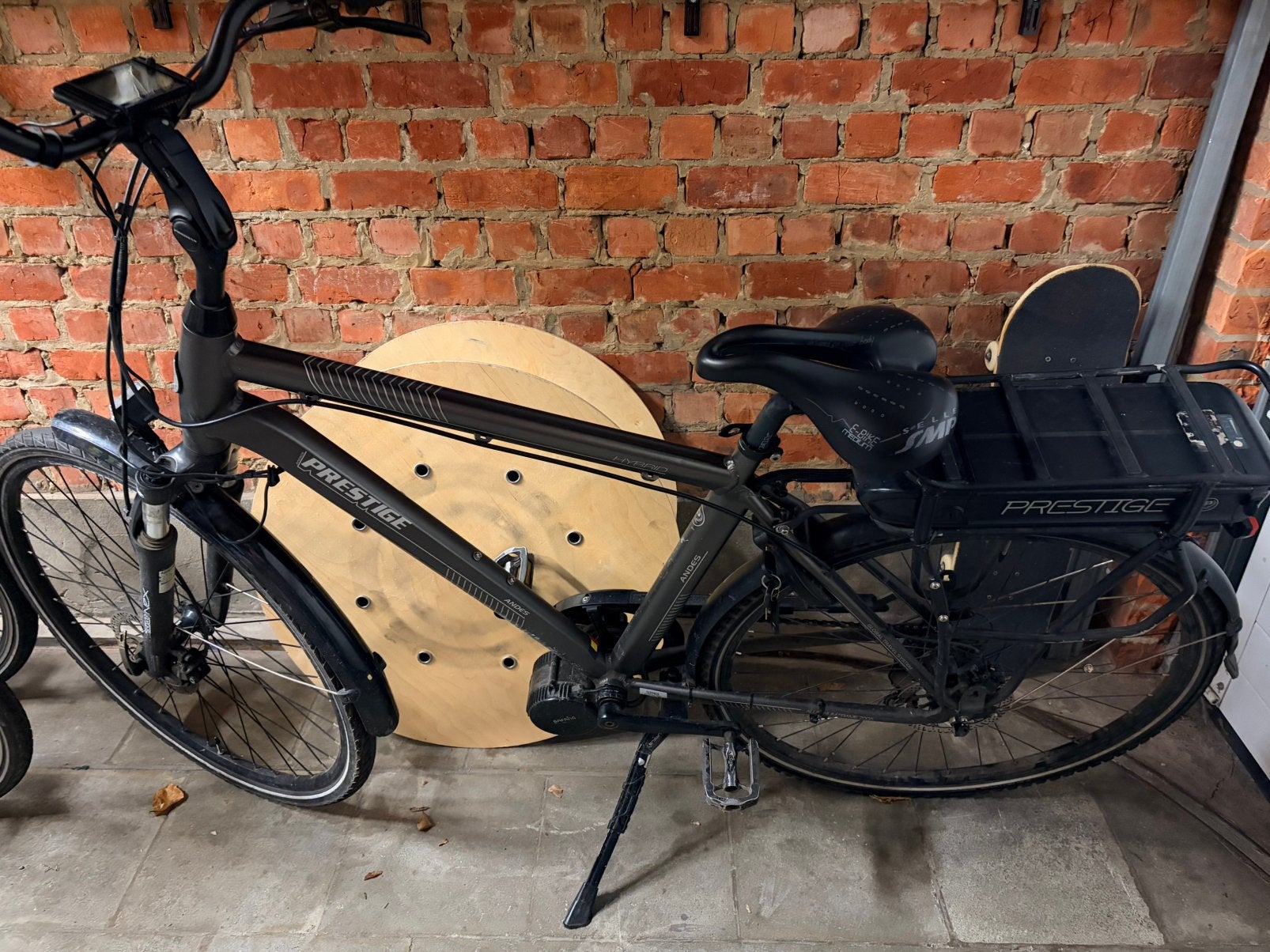 Electrische fiets met werk aan, Vélos & Vélomoteurs, Vélos | Tandems, Enlèvement, Comme neuf