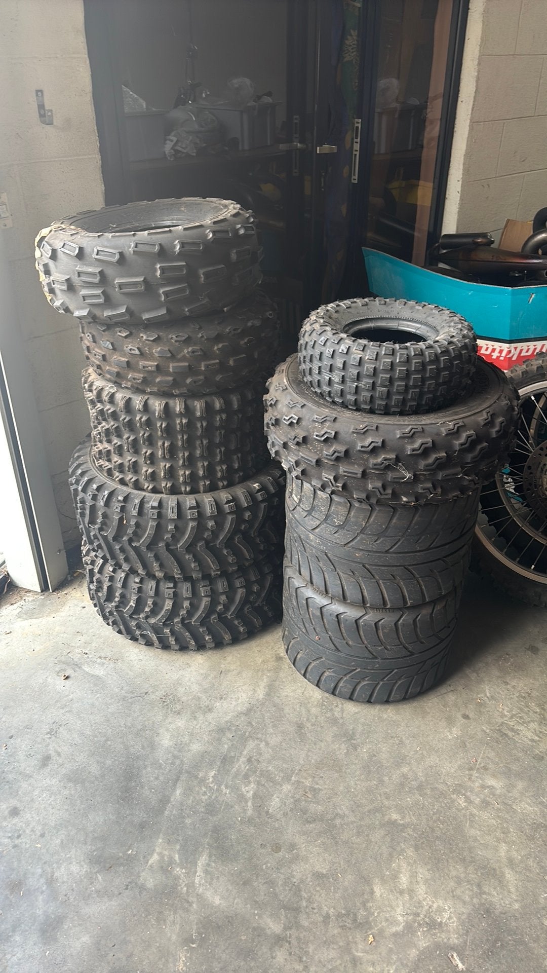 Lot Pneus Quad