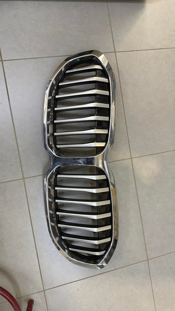 Calandre bmw serie 1, Enlèvement, BMW