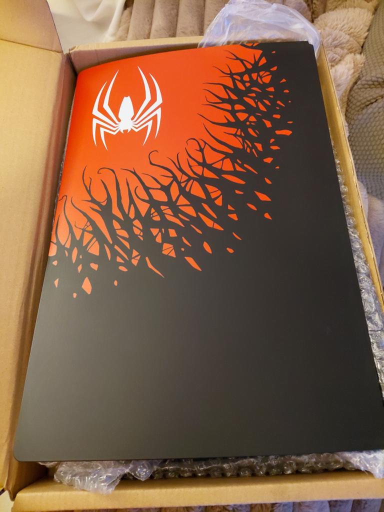 Une coque de ps5 neuf, Enlèvement