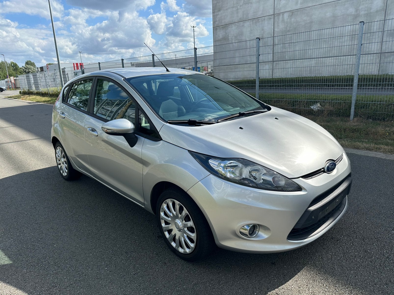 Ford Fiesta|1.25Benzine|Airco|121.000km|Garantie+Keuring, Auto's, Ford, 5 deurs, Fiësta, Zilver of Grijs, 1250 cc