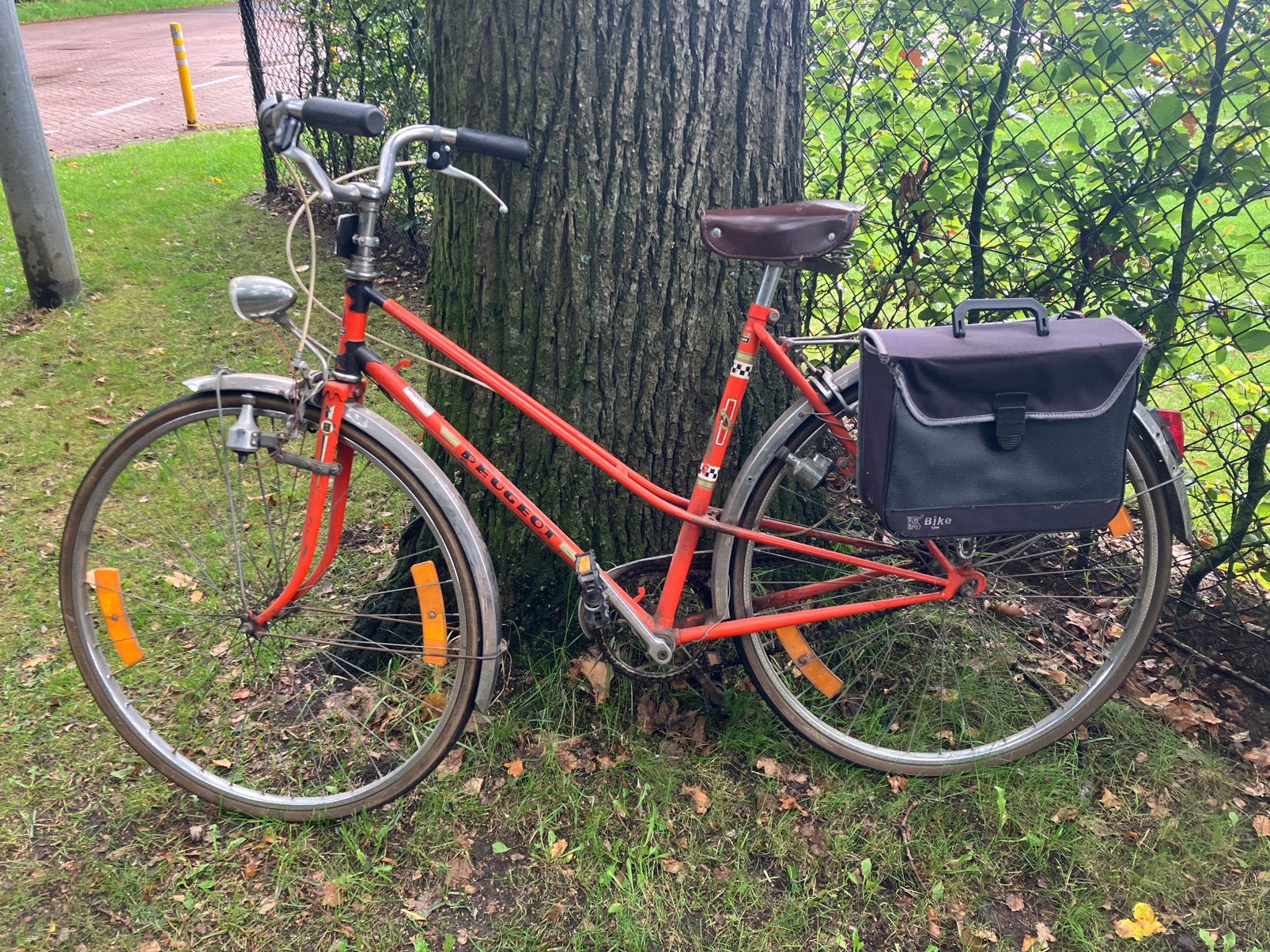 Peugot retrofiets oranje kotfiets, Enlèvement, Frein sur jante, Années 60 ou plus récent