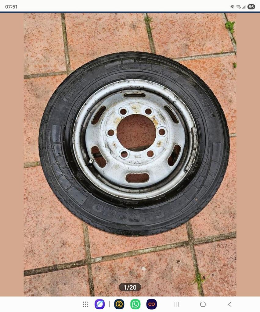 Roue de secours Iveco d'occasion mais en bon état à Houthale, Enlèvement
