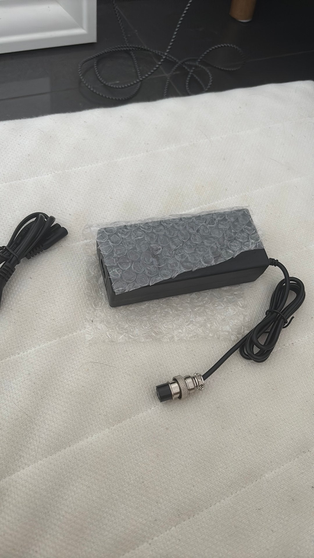 Joyor x10 sz oplader, Ophalen, Nieuw