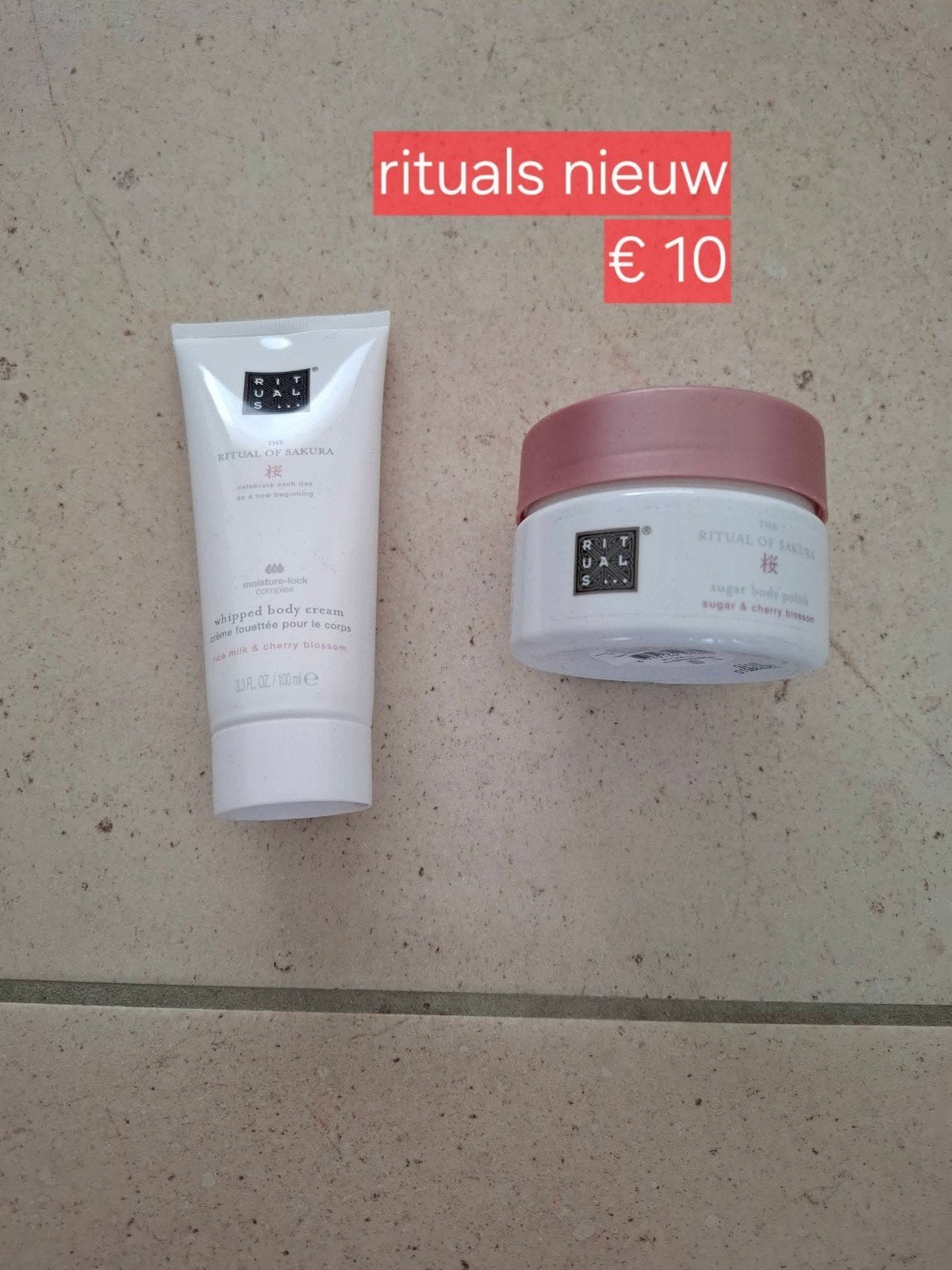 Rituels nouveaux, Bijoux, Sacs & Beauté, Enlèvement ou Envoi, Neuf