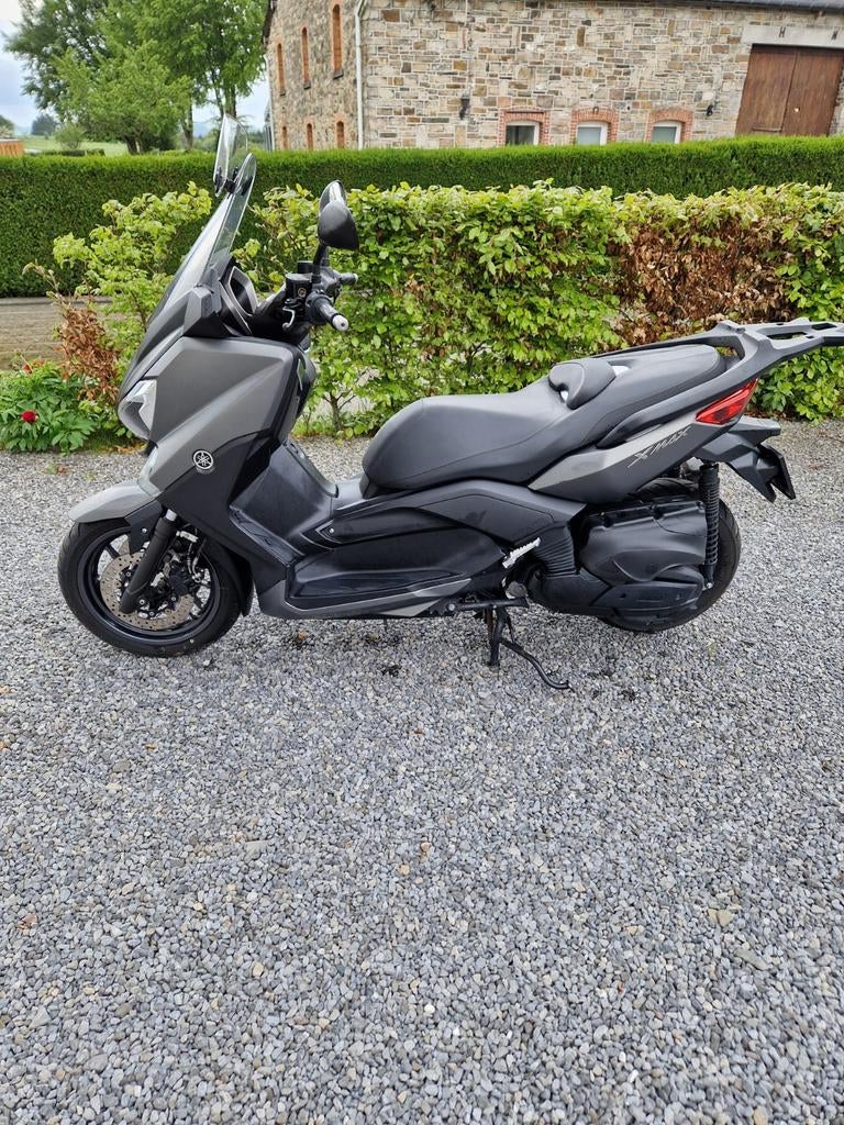 Yamaha xmax 400, Ophalen