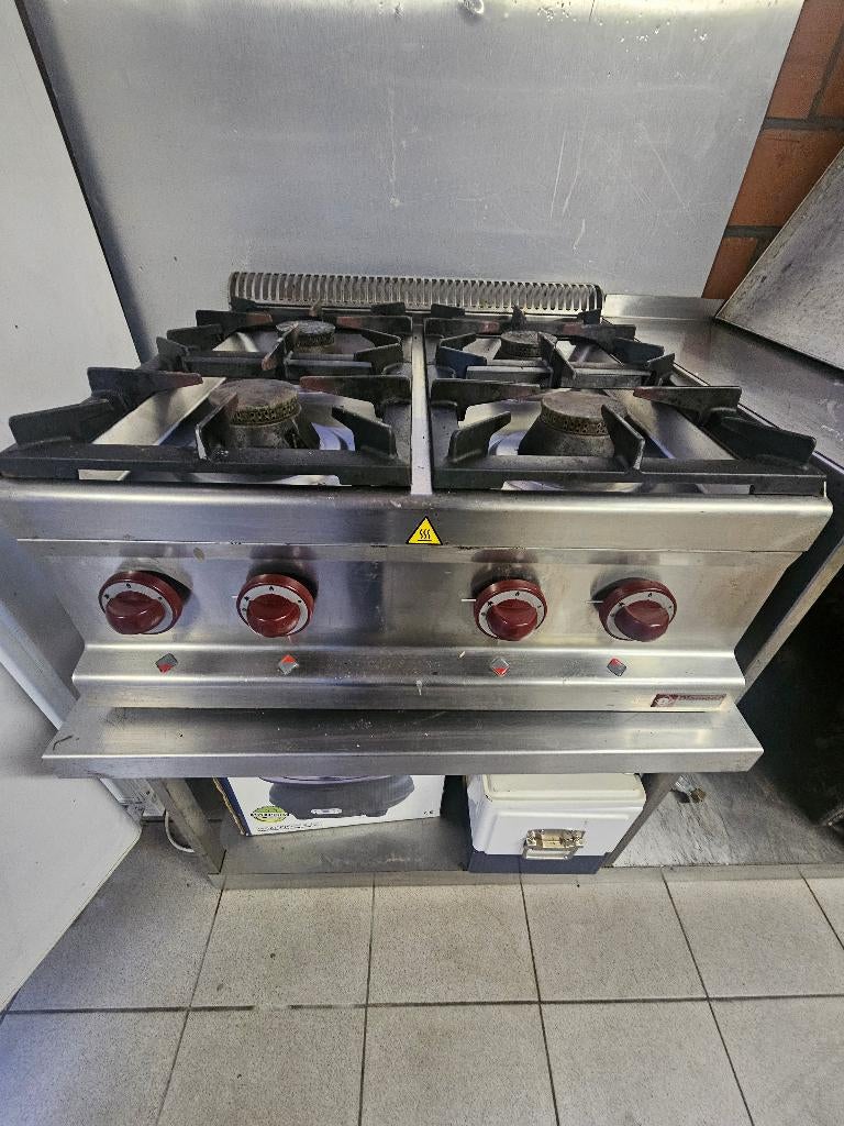 4 pits fornuis Diamond, Elektronische apparatuur, Fornuizen, Ophalen, Gebruikt, 4 kookzones, Gas