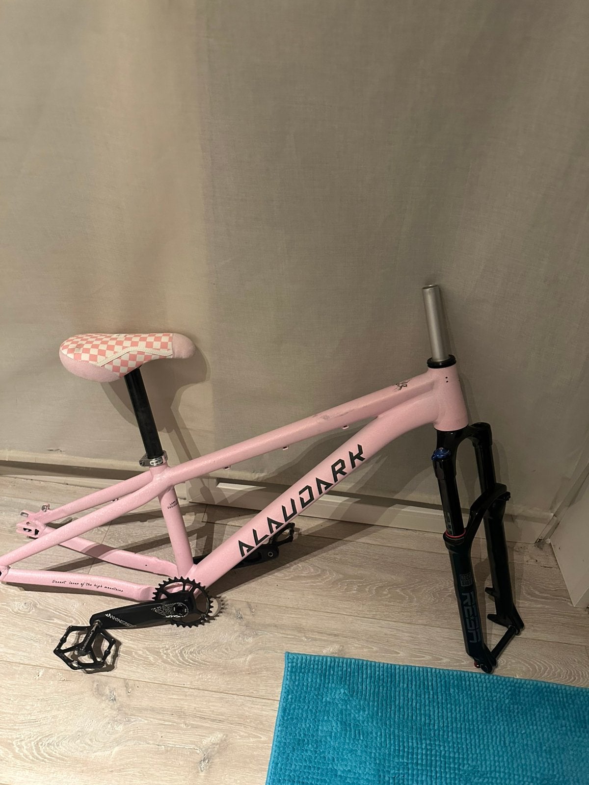 Dirt jumper 26inch, Fietsen en Brommers, Ophalen, 24 inch of meer, Stuur 360° draaibaar, Schijfrem