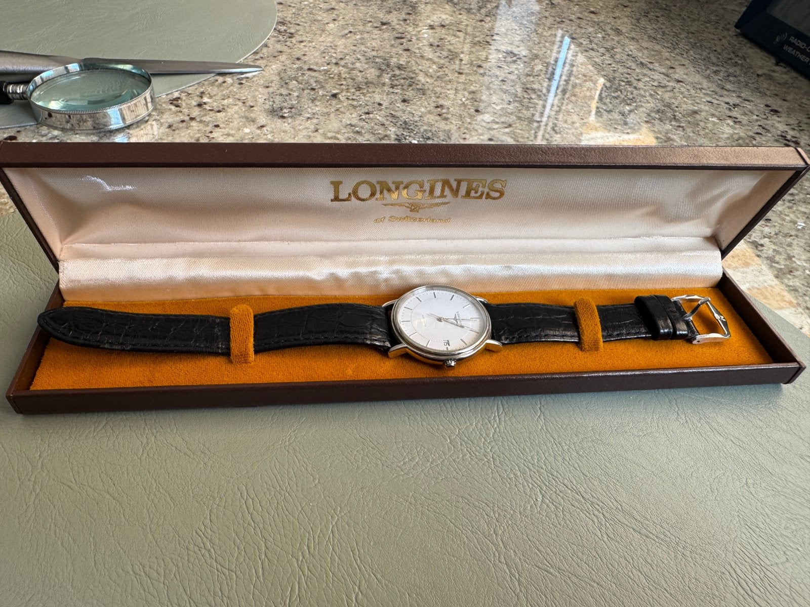 Montre longines L619.2, Bijoux, Sacs & Beauté, Enlèvement, Montre-bracelet, Longines, Avec bracelet