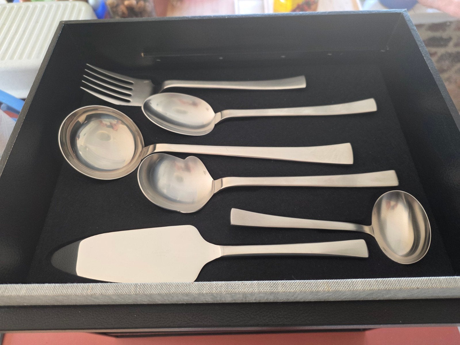 Complet koffer van Christofle acier, Set de couverts, Comme neuf, Fourchette à gâteau, Enlèvement