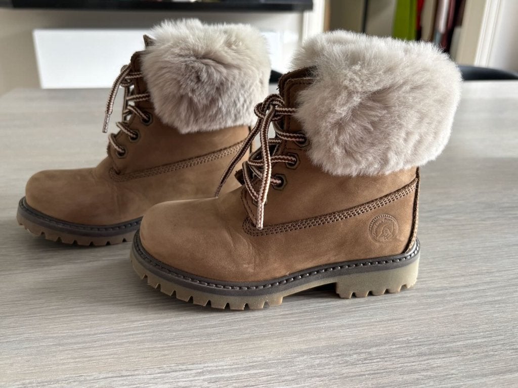 Mooie winterschoentjes maat 27. Perfecte staat, Meisje, Schoenen, Ophalen of Verzenden, Zo goed als nieuw