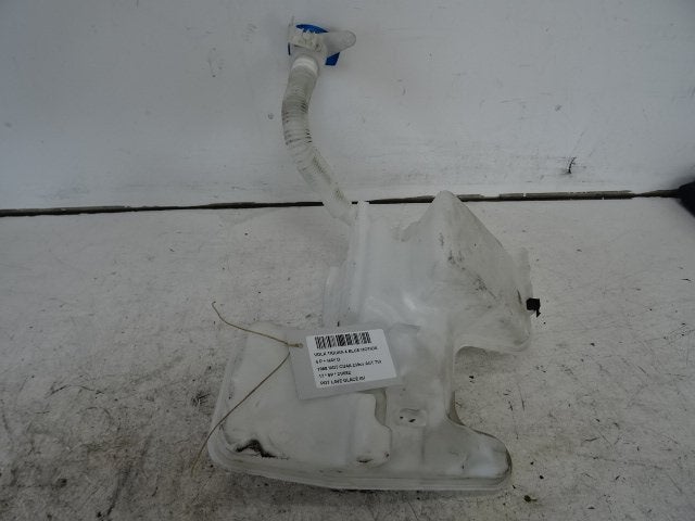 LAVE-GLACE RESERVOIR AVANT Tiguan (AD1) (5NA955449), Volkswagen, Volkswagen AG, Utilisé, Kundenbetreuung@volkswagen.de