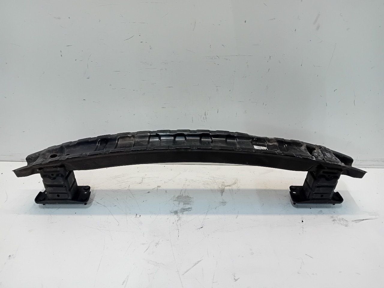 Bumperbalk achter Mercedes-Benz CLA, Onderdelen@venauto.nl, Van der Ven Autorecycling B.V., Gebruikt, Ettenseweg 76, 4706 PB Roosendaal, The Netherlands