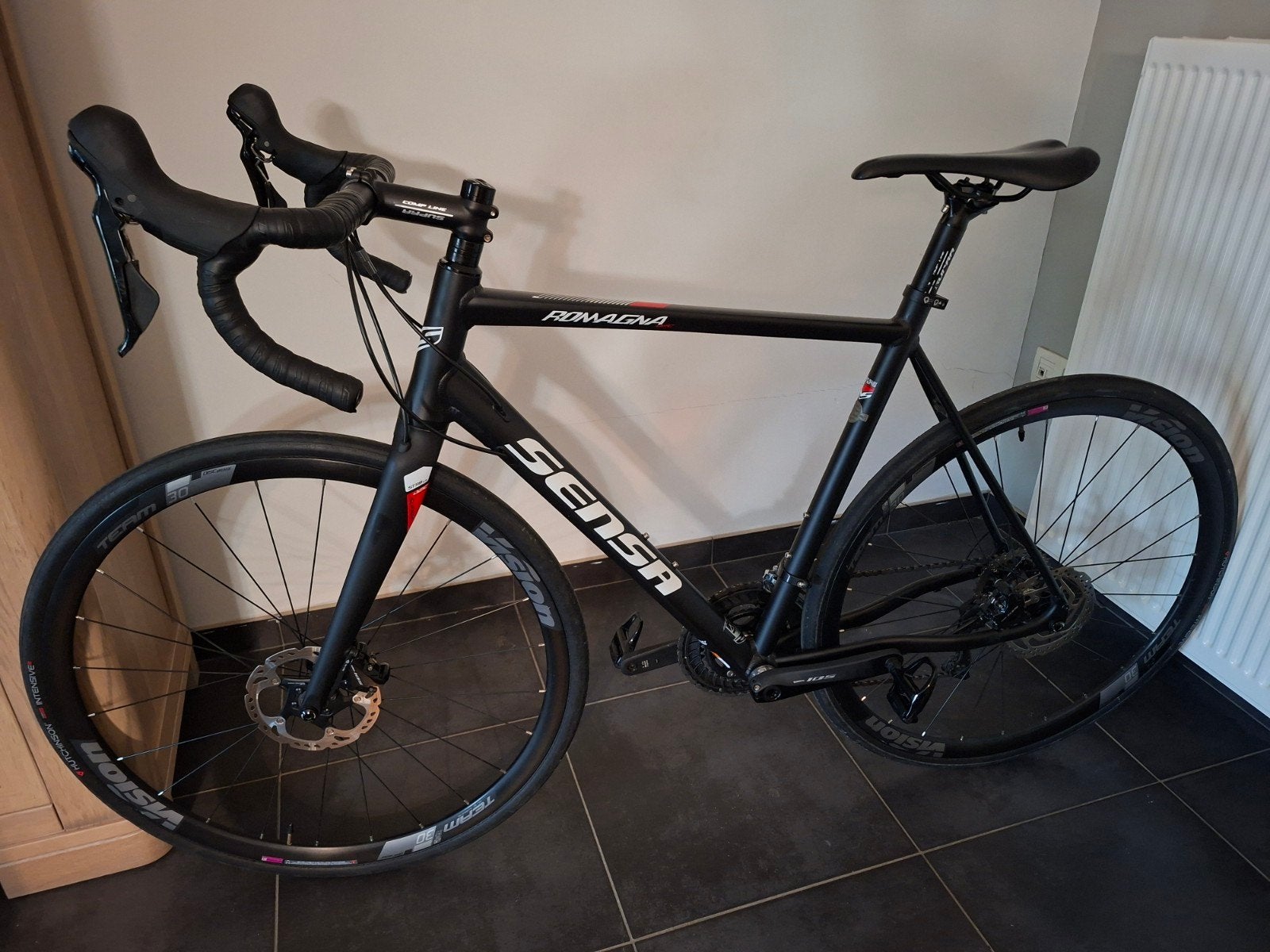 Sensa Romagna - Hydrolic Discs - Full 105 - Top Bike !!!, Fietsen en Brommers, Ophalen