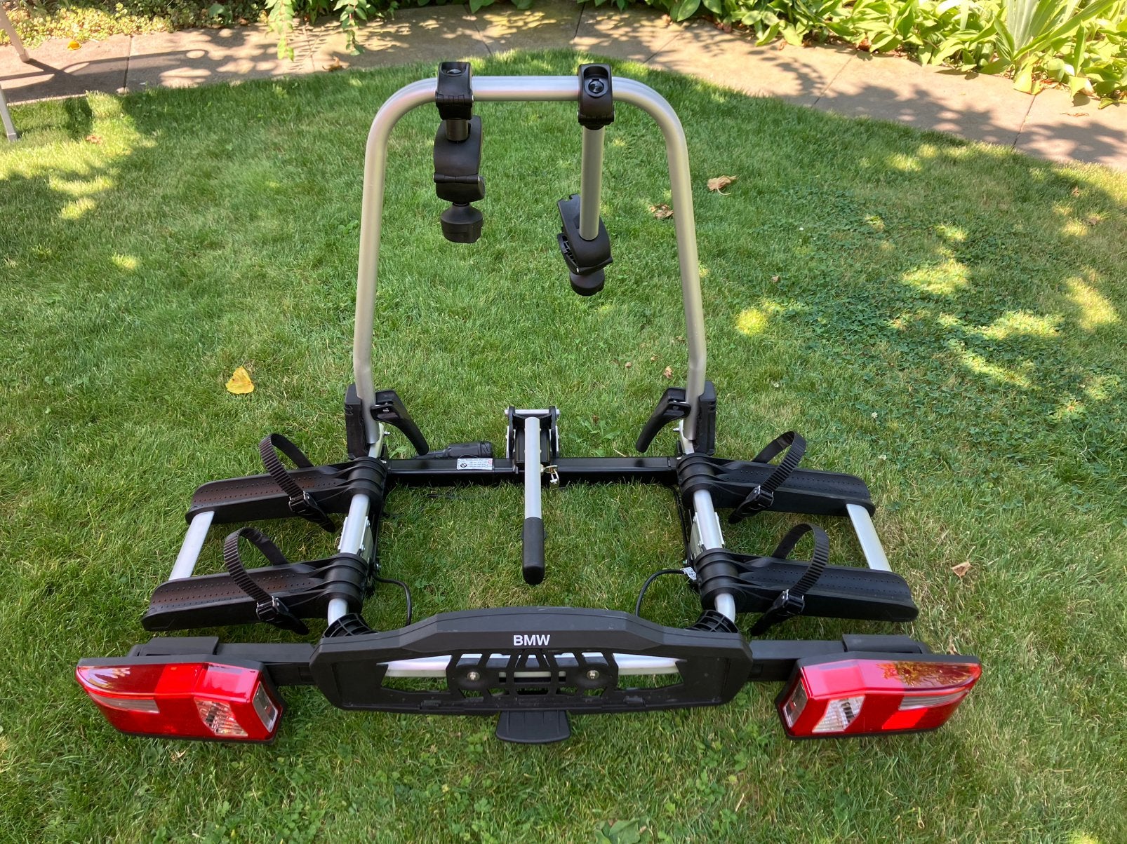 BMW / Uebler E-Bike Carrier 2.0 –voor 2 e-bikes, Ophalen, Elektrische fiets, Zo goed als nieuw, 2 fietsen