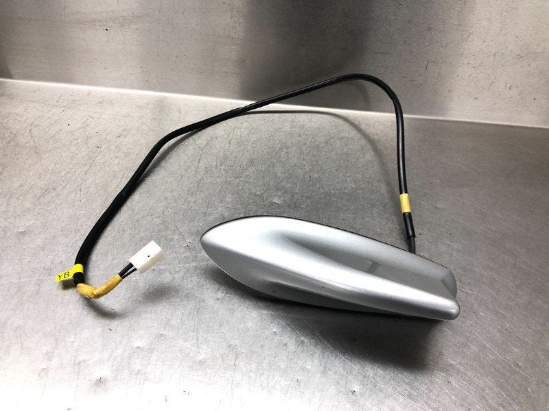ANTENNE Toyota Auris Touring Sports (E18) (|V310838C|), Utilisé, Toyota