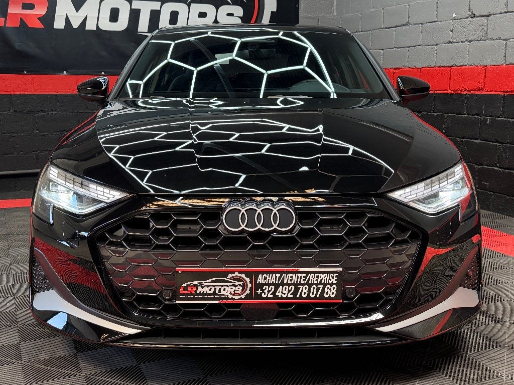 ** Audi A3 sportback//s-line//garantie**, Auto's, Audi, 1498 cc, 4 cilinders, Zwart, Bedrijf