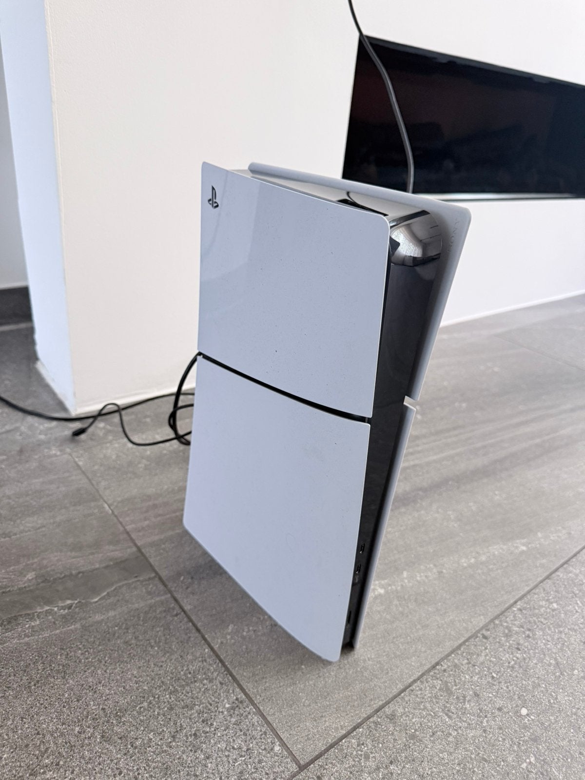 Ps5 Slim 1 Tb + 2 controlers + 10 maanden garantie, Ophalen, Zo goed als nieuw