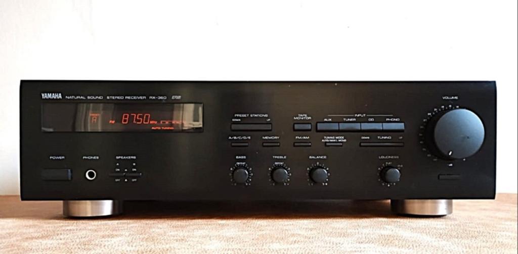 Yamaha radio versterker met afstandsbediening en phono, Audio, Tv en Foto, Versterkers en Ontvangers, Gebruikt, Yamaha, Ophalen of Verzenden