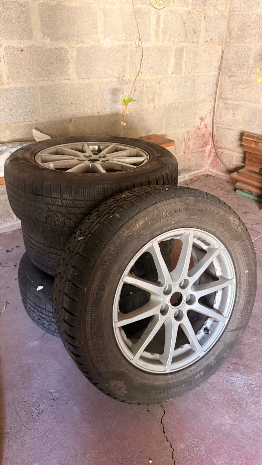 4 pneus hiver Fiat Ducato 225/65 R17 106H, Autos : Pièces & Accessoires, Neuf, Pneus et Jantes, Pneus hiver, Véhicule utilitaire