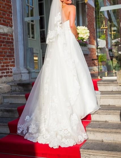 Bruidskleed Linea Raffaelli maat 38 met bijpassende voile, Ophalen