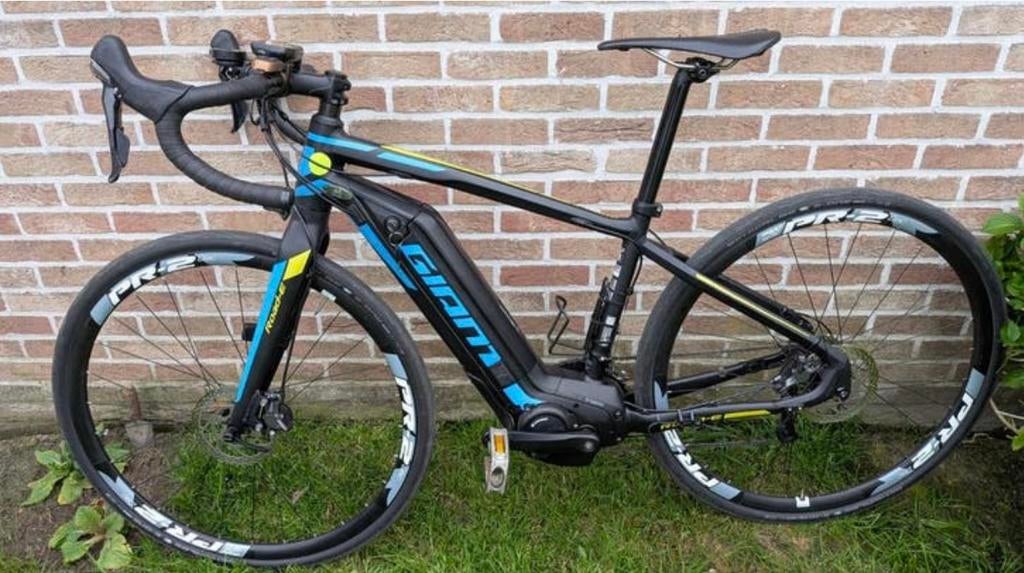Vélo de route électrique géant, Enlèvement, Comme neuf, Giant