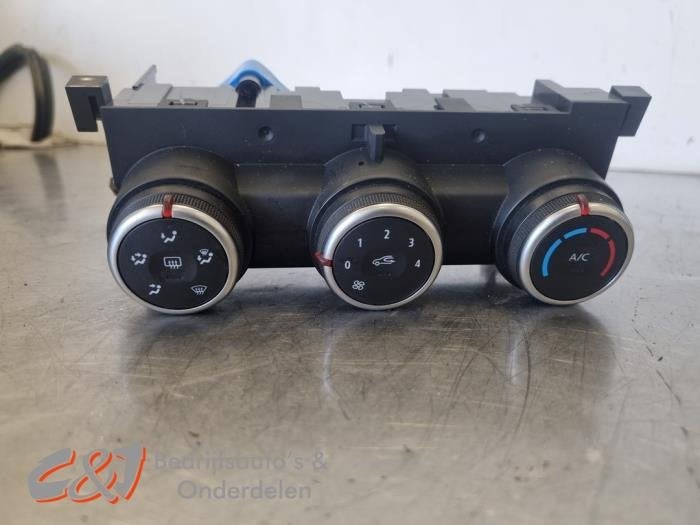 Airco bedieningspaneel van een Renault Trafic, Gebruikt, -, Renault, -