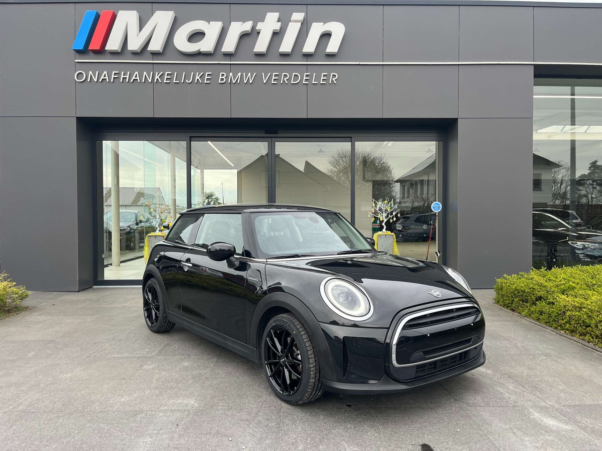 Mini Cooper MINI Cooper 1.5iA Automaat / PDC A / Led / Carpl, Auto's, Automaat, Stof, Gebruikt, Zwart