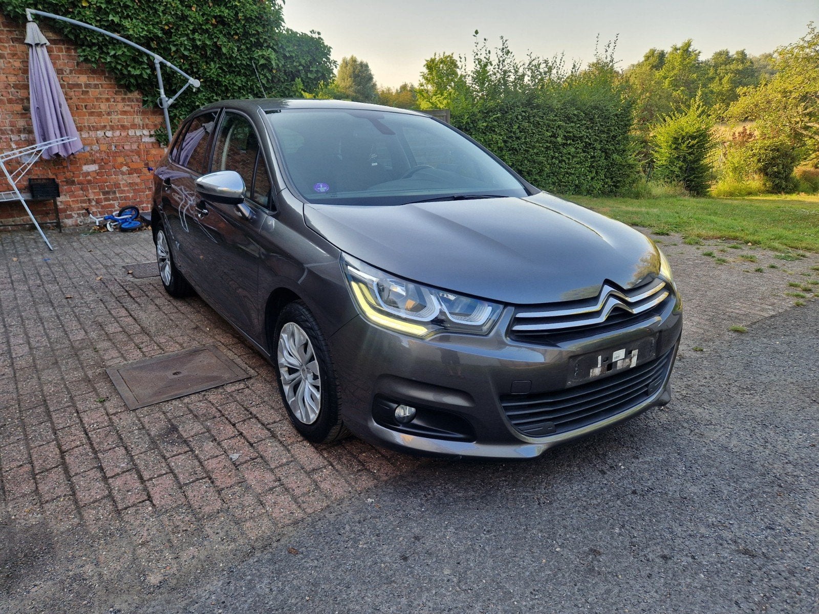 Citroën C4 2017 à 88 000 km, Achat, Vitres électriques, Particulier, Essence