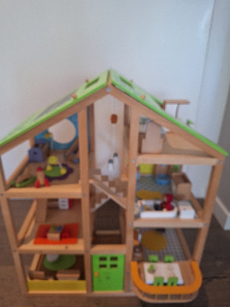 Houten poppenhuis, Ophalen, Zo goed als nieuw, Poppenhuis