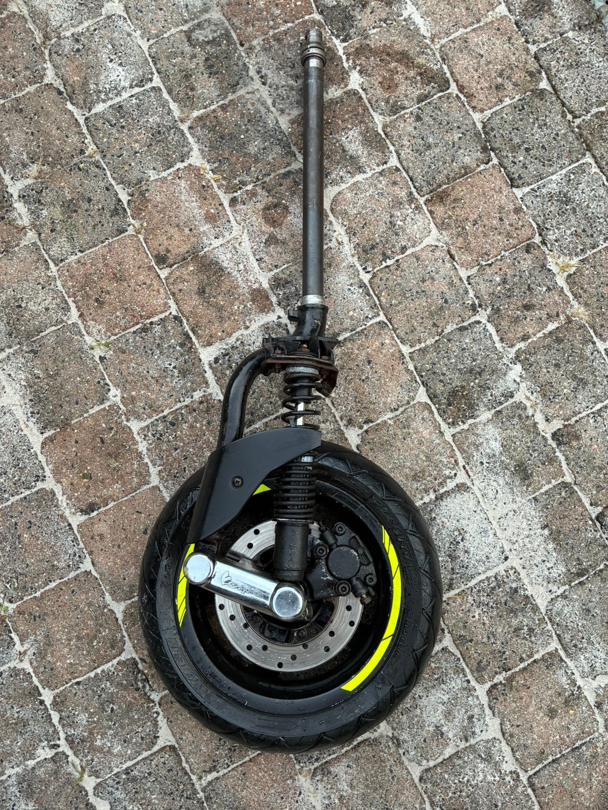 Mono voorvork, Ophalen, Zo goed als nieuw, Vespa