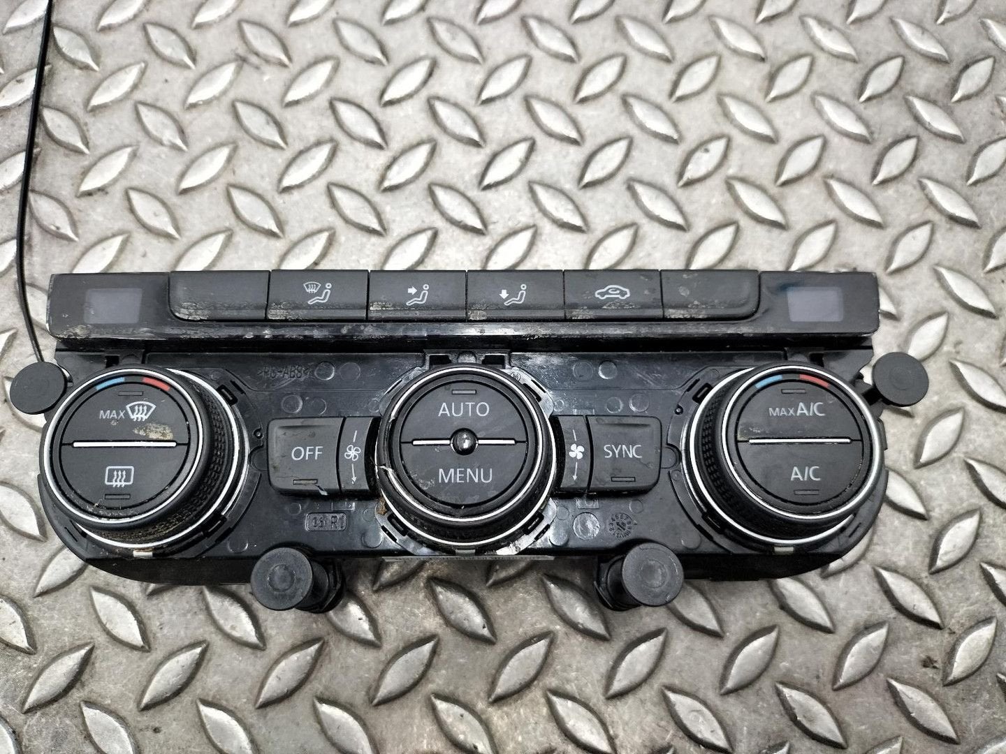 VOLKSWAGEN GOLF BQ1 Golf VII 11/16-01/20 KACHEL BEDIENINGSPA, Enlèvement ou Envoi, Utilisé, Stiba membre