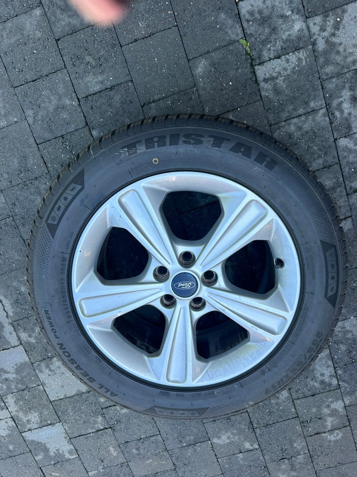 Ford Kuga Ford Galaxy banden, Ophalen, Band(en)