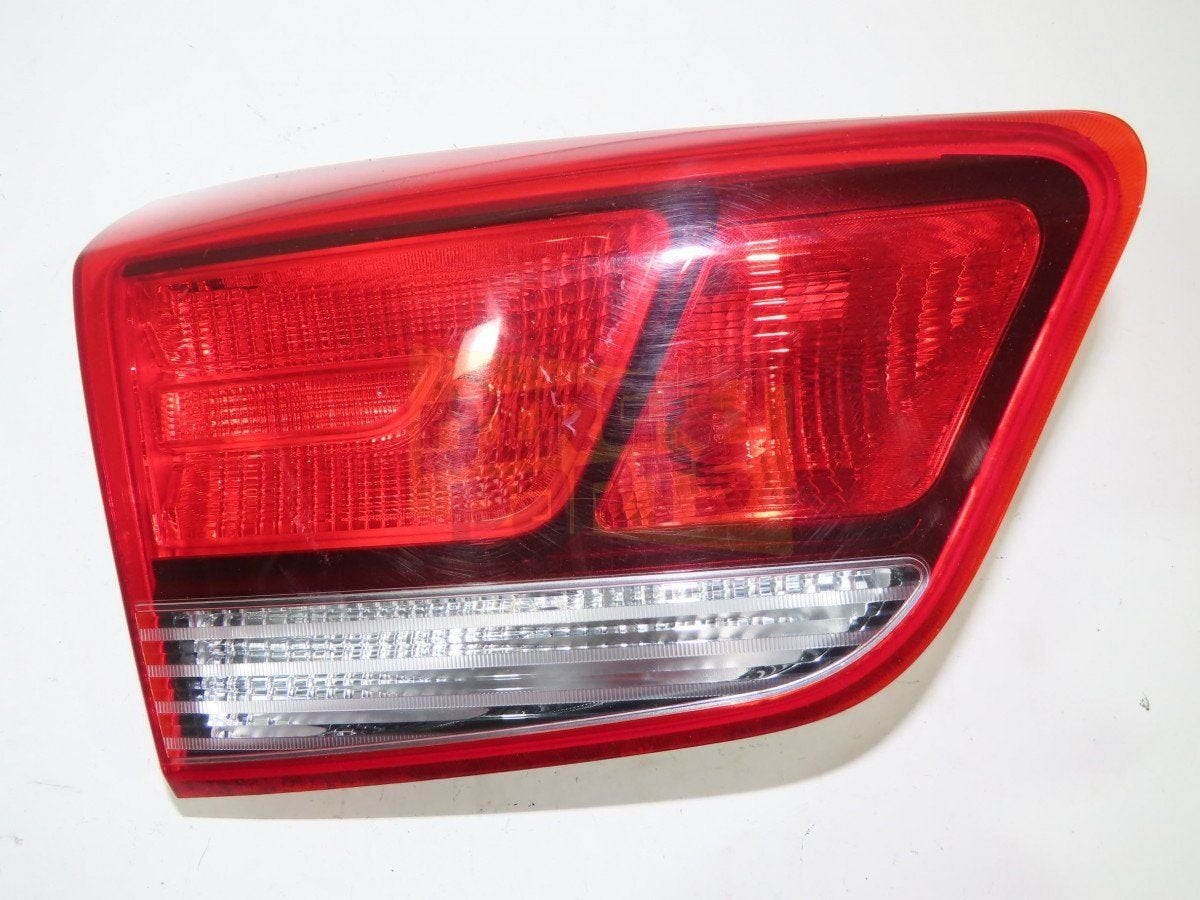 Kia Rio (3/17-) achterlicht Links binnen (LED) Origineel! 92, Kia, -, Verzenden, -