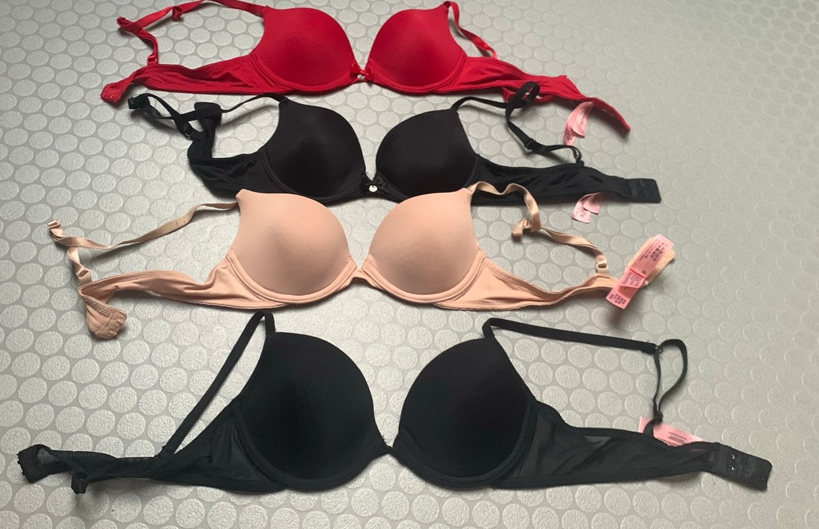 BH Hunkemöller, Ophalen of Verzenden