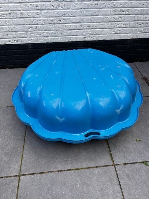 2 blauwe schelpen. zwembad of zandbak, Kinderen en Baby's, Speelgoed | Buiten | Zandbakken, Ophalen of Verzenden