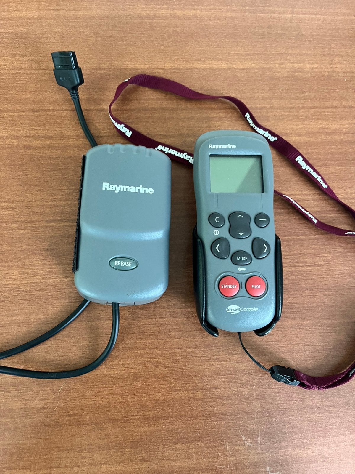 Raymarine draadloze afstandsbediening autopiloot, Enlèvement ou Envoi, Comme neuf, Câble ou Équipement