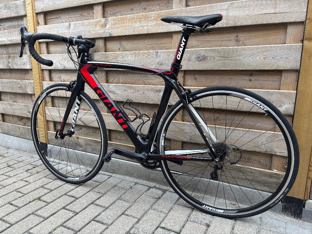 koers race fiets Giant TCR volledig carbon in uitmuntende st, Fietsen en Brommers, Fietsen | Heren | Sportfietsen en Toerfietsen
