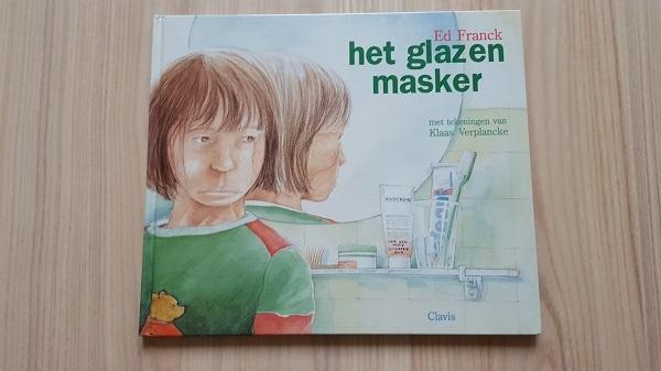 Boek : het glazen masker, Ophalen of Verzenden, Zo goed als nieuw