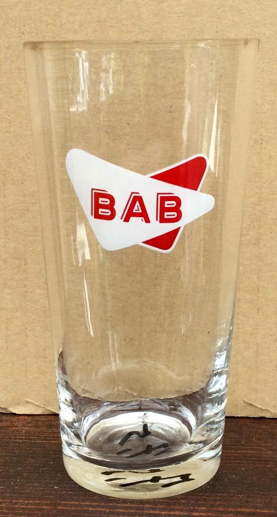 bier brouwerij glas Bab Aigle belgica wit rood facetten, Ophalen of Verzenden, Zo goed als nieuw