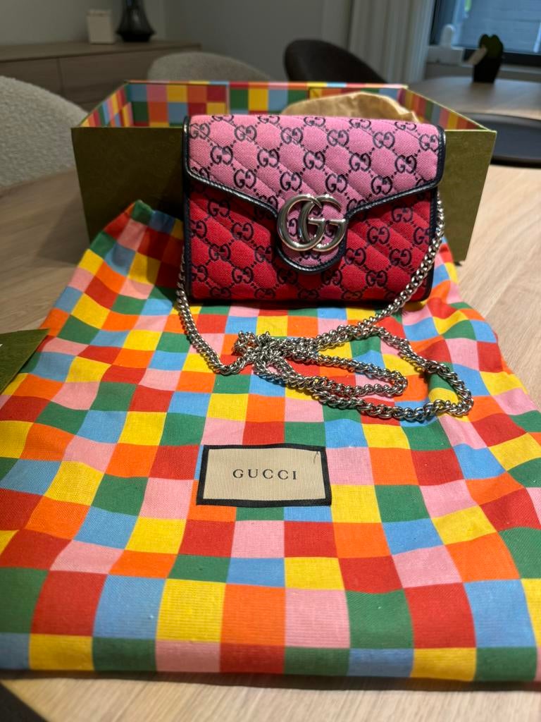Gucci Marmont GG logo crossbody, Handtassen en Accessoires, Ophalen of Verzenden, Nieuw
