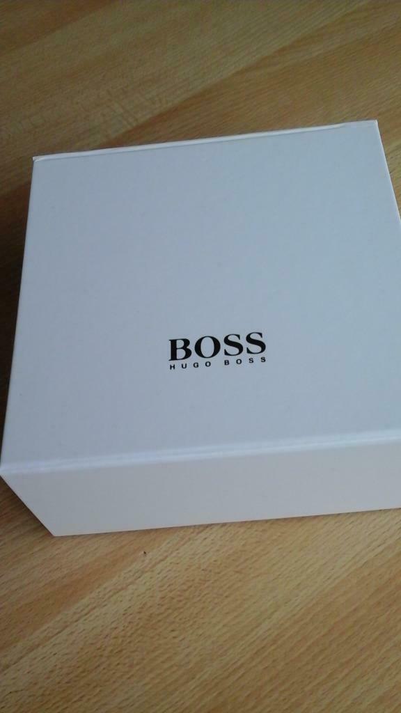 "Boss" horlogedoos 15x15x7 cm karton, Handtassen en Accessoires, Horloges | Heren, Ophalen of Verzenden, Zo goed als nieuw, Overige merken