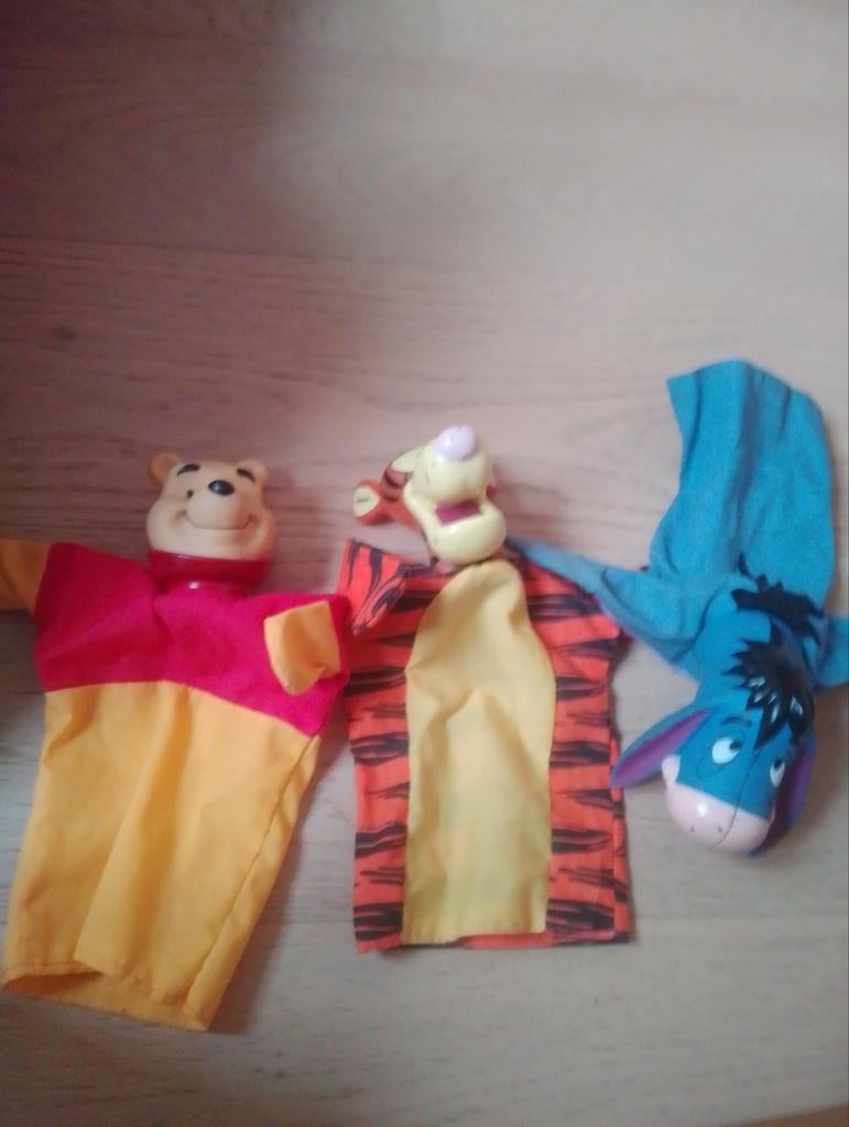 Poppekast poppen Walt Disney Winnie de Poeh, Kinderen en Baby's, Ophalen of Verzenden, Zo goed als nieuw